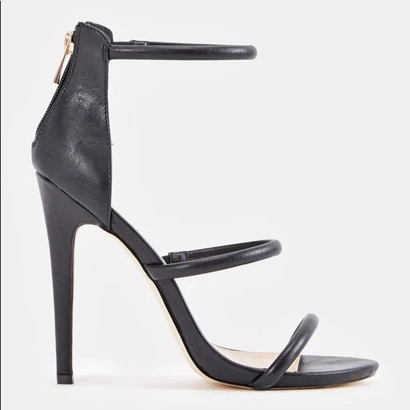 JustFab Black Dress Sandals Size 6 - Picture 1 of 8
